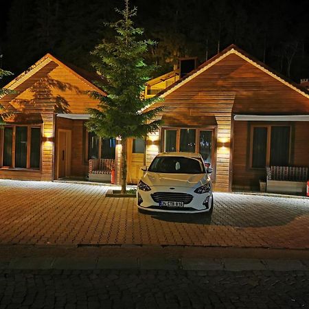 Aparthotel Zeren Bungalov Uzungöl Zewnętrze zdjęcie